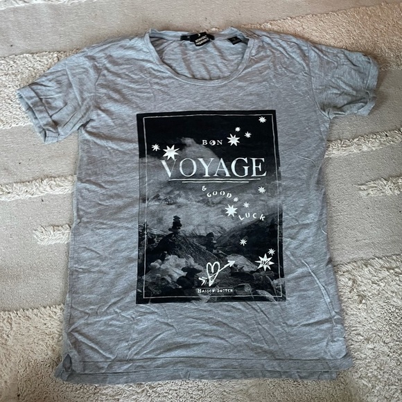 SCOTCH & SODA GREY BON VOYAGE GRAPHIC  TEE - P - Picture 2 of 11